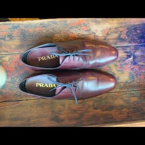 Men’s Prada Dress Shoes in Burgundy - Size 6